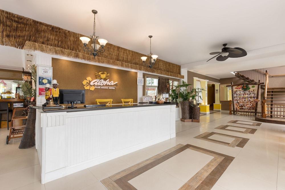 Club House Hotel فيلا كارلوس باز المظهر الخارجي الصورة