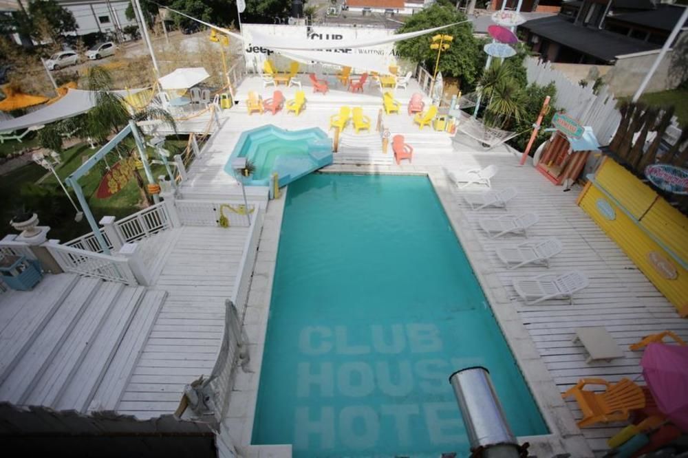 Club House Hotel فيلا كارلوس باز المظهر الخارجي الصورة
