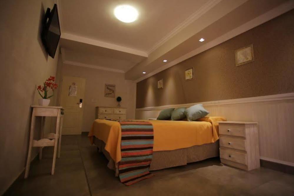 Club House Hotel فيلا كارلوس باز المظهر الخارجي الصورة