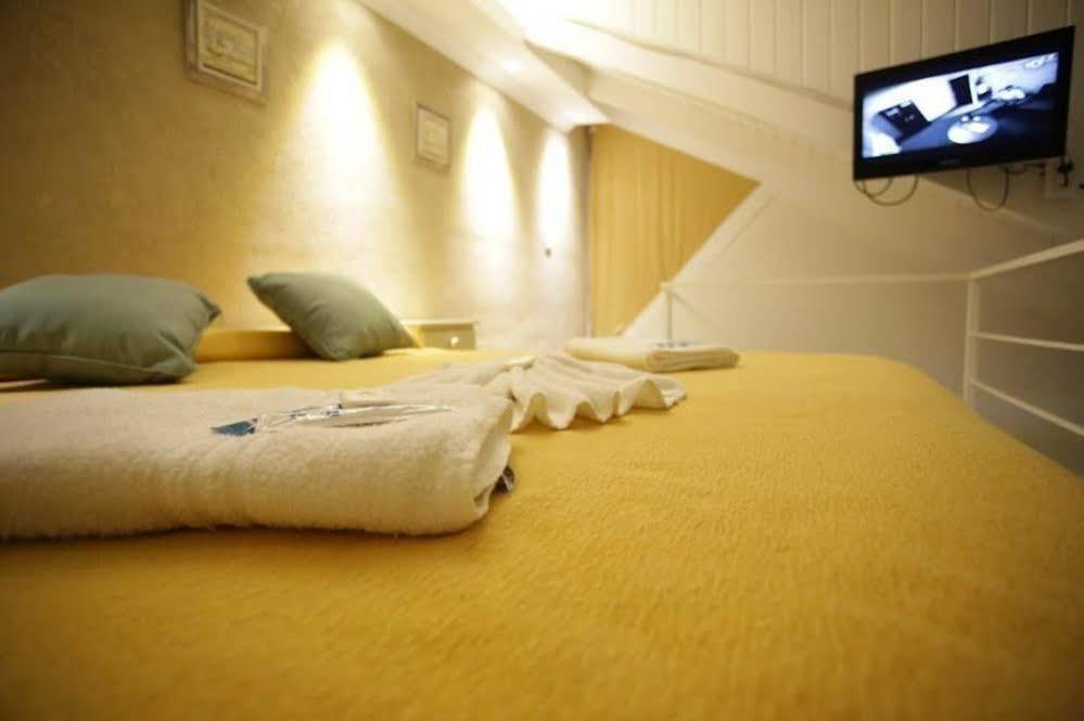 Club House Hotel فيلا كارلوس باز المظهر الخارجي الصورة